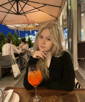Анкета проститутки Надиночка - Фото 1, Надежда, 19 лет, №1677